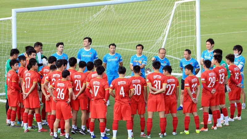 Chiều cao các cầu thủ Việt Nam hiện nay cũng có những sự phát triển rõ rệt